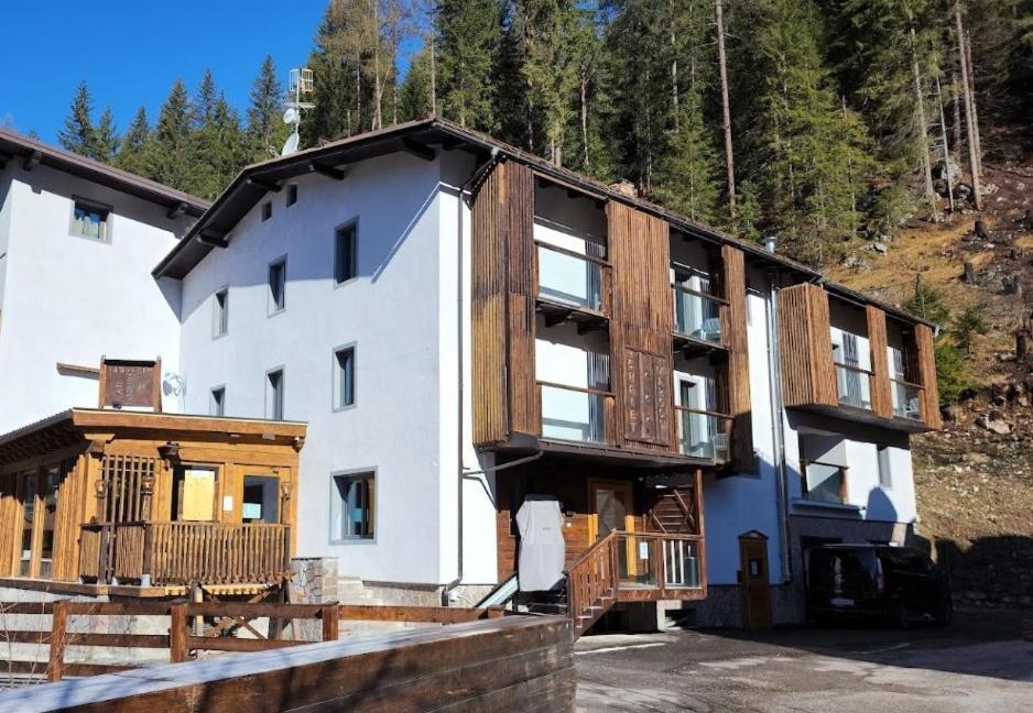 Chalet Margoni Canazei Eksteriør bilde